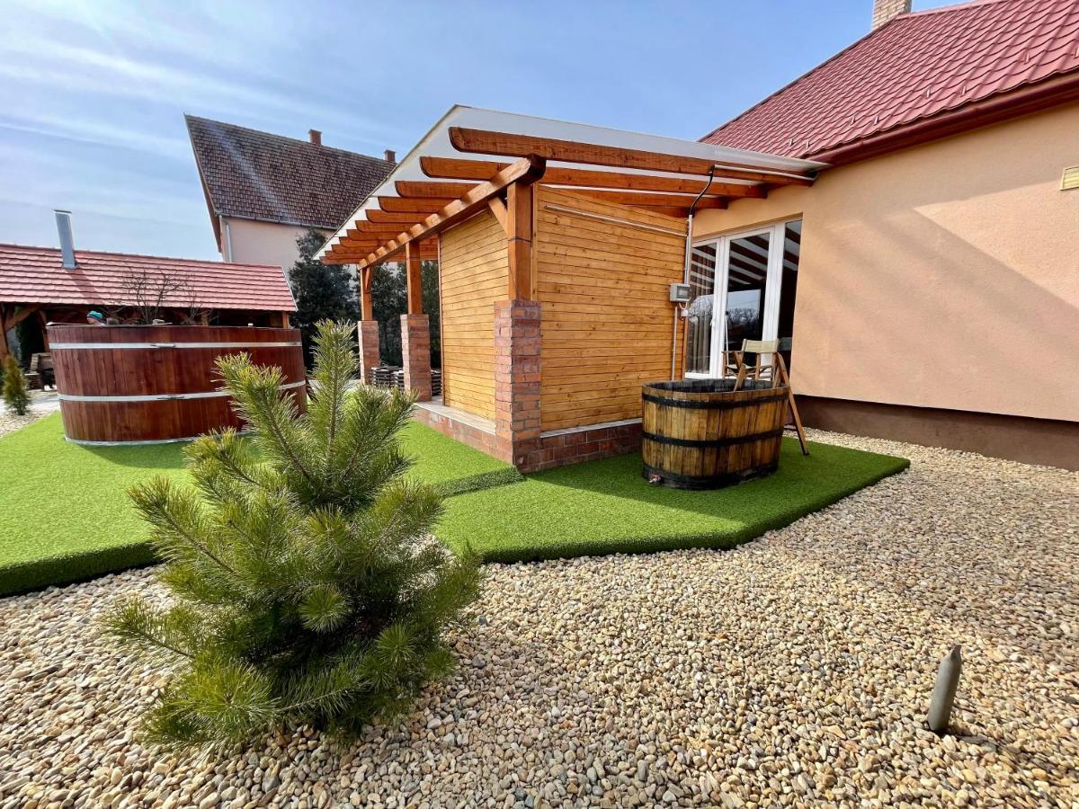 Halvány Vendégház Vásárosnamény Exterior foto