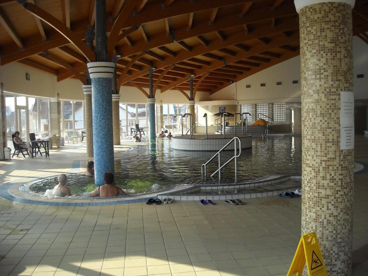 Halvány Vendégház Vásárosnamény Exterior foto